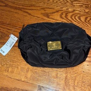 Dressbarn Miss & Make-Up Cosmetic Bag